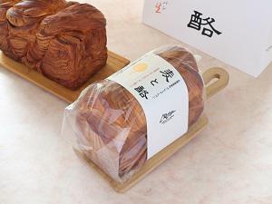 北海道バタークロワッサン食パン.jpg