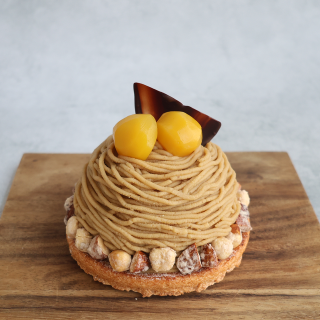 本店限定2025年10月サンクス・ケーキ「初栗のモンブラン」