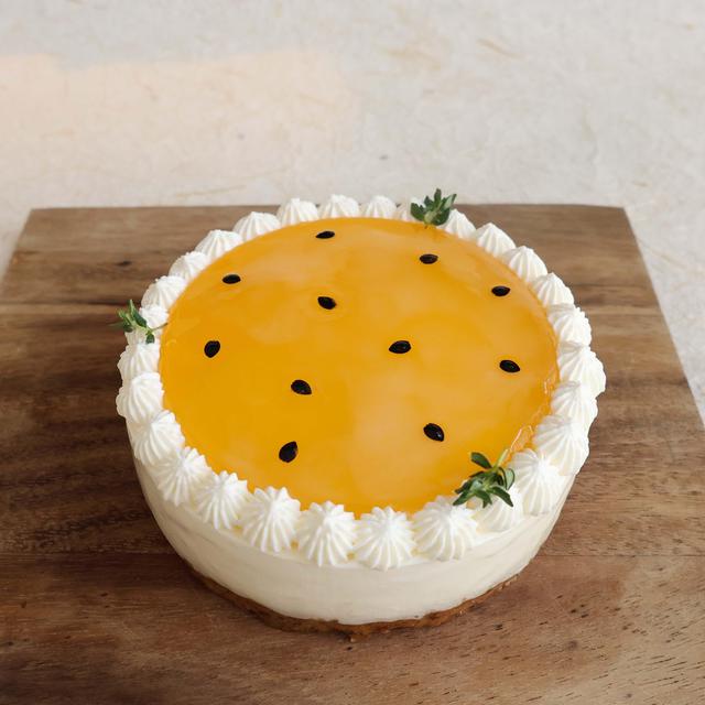 本店限定2025年7月サンクス・ケーキ「陽だまりの果実」