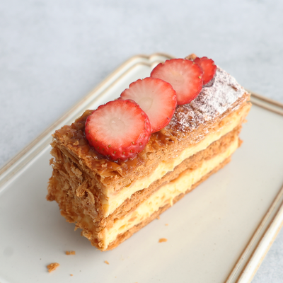 4月のプチ・ガトー